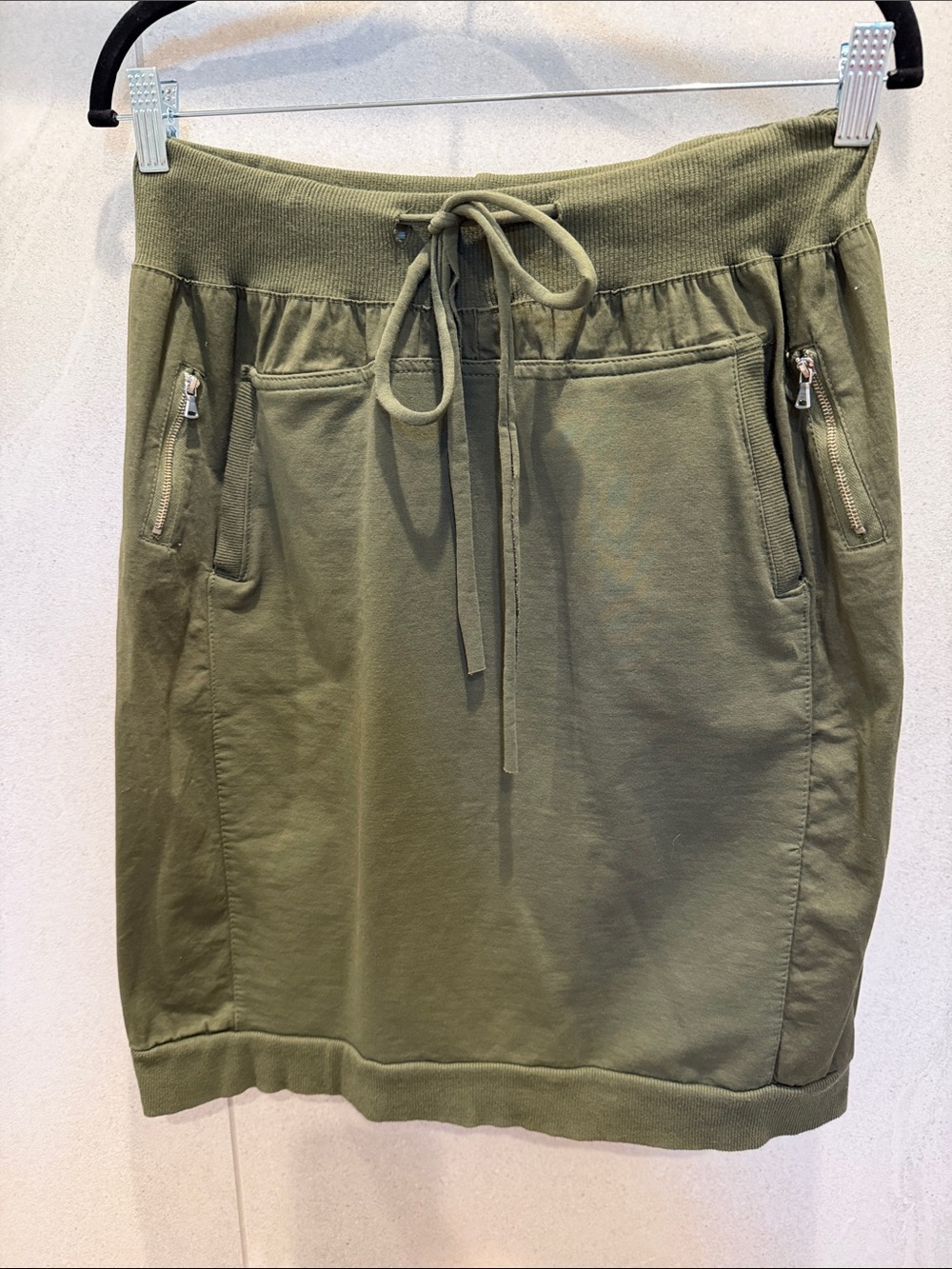 Suzy D Olive Green Drawstring Stretch Skirt with Zip Detail